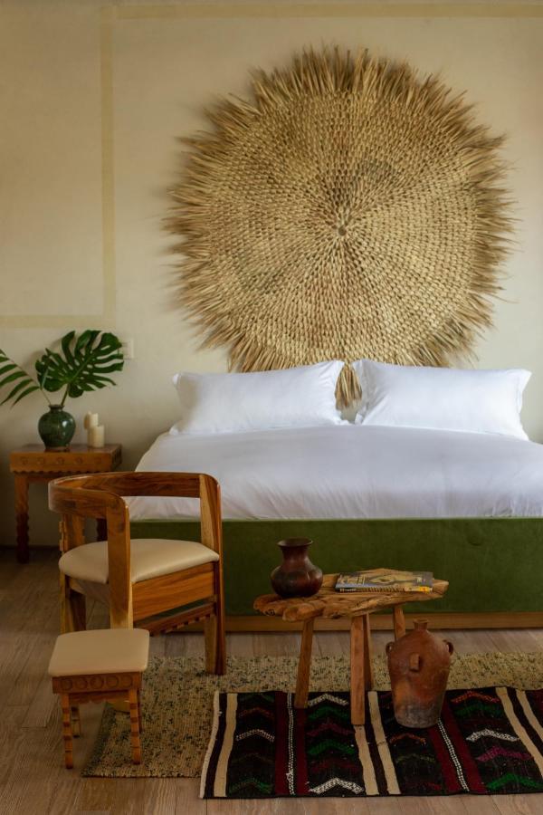 La Valise Hotel